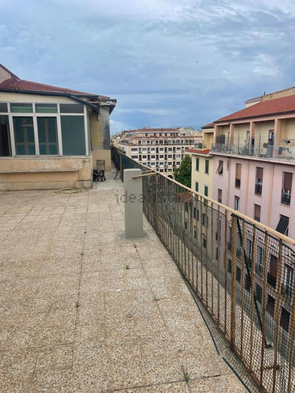 appartamento in vendita a Livorno in zona Centro Città
