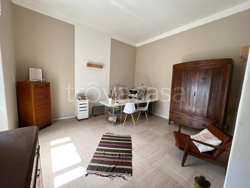negozio in vendita a Livorno