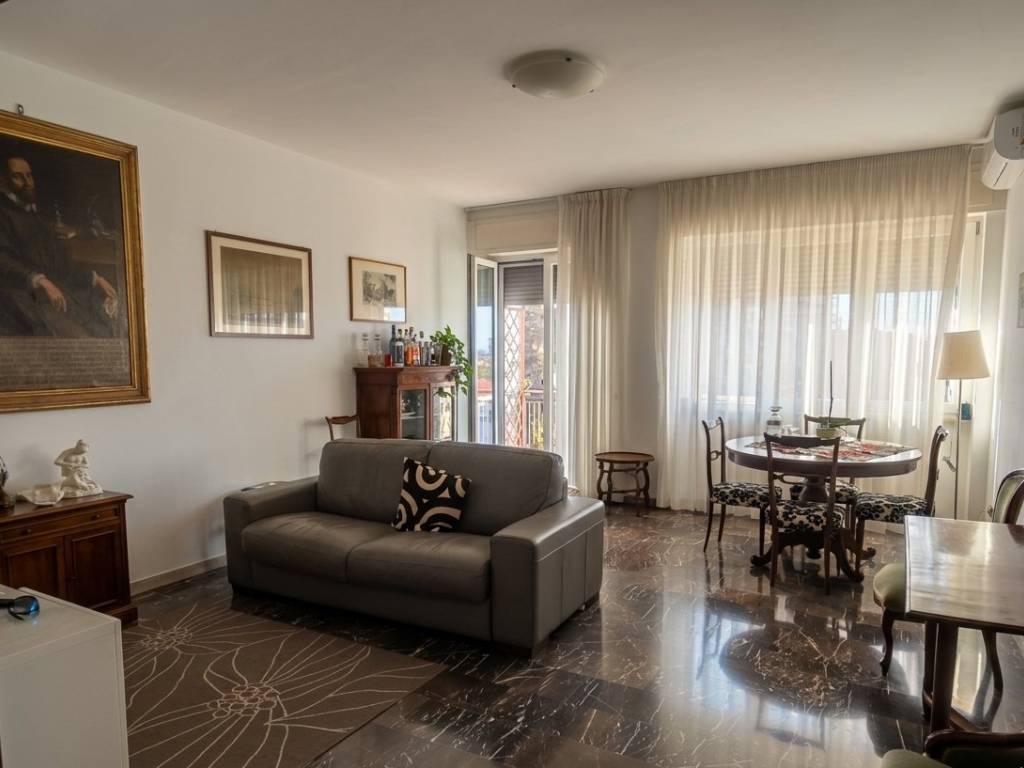 appartamento in vendita a Livorno