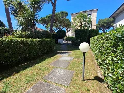 appartamento in vendita a Livorno in zona Ardenza