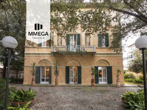 casa indipendente in vendita a Livorno in zona Antignano