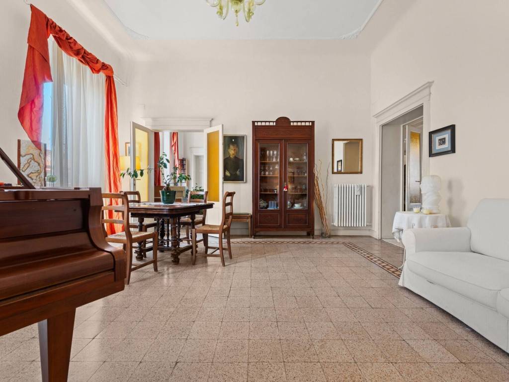 appartamento in vendita a Livorno