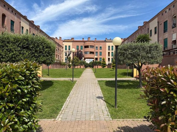appartamento in vendita a Livorno in zona Limoncino
