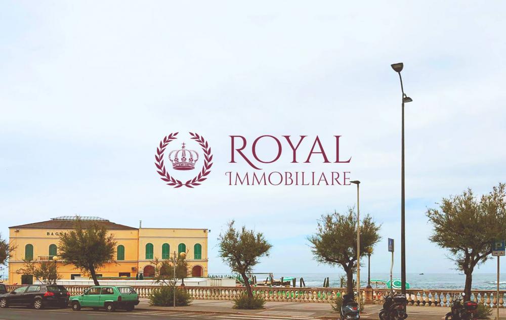 appartamento in vendita a Livorno in zona Lungomare