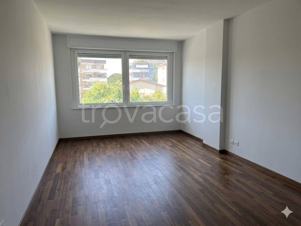appartamento in vendita a Livorno in zona Ardenza