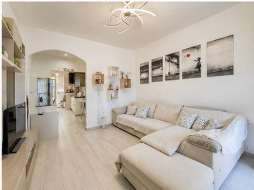 appartamento in vendita a Livorno in zona Centro Città