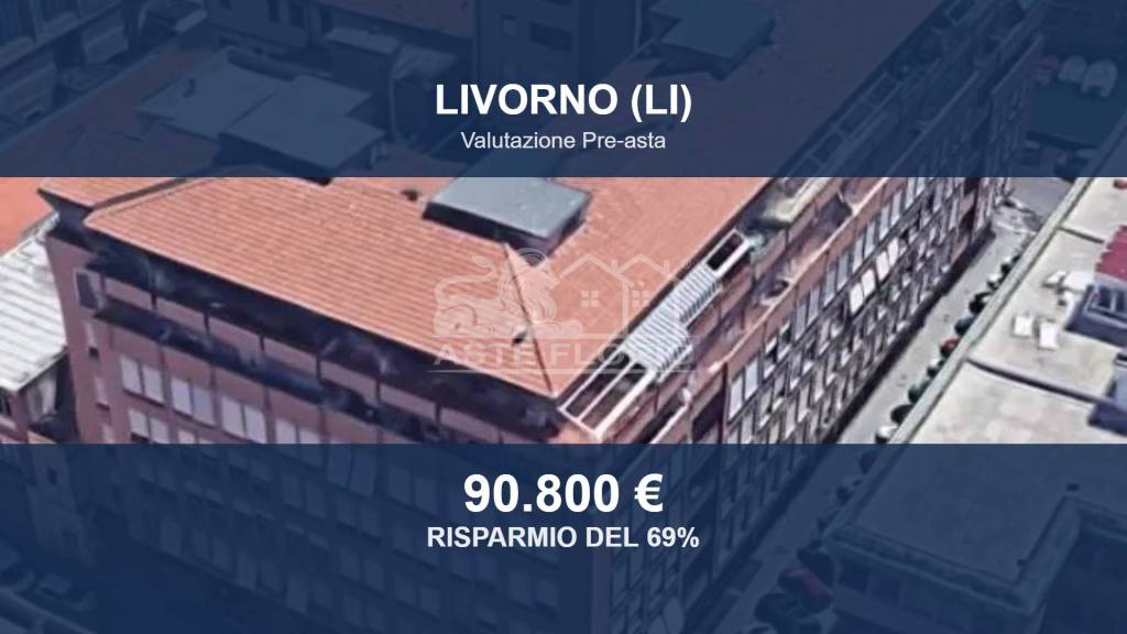 locale commerciale in vendita a Livorno in zona Centro Città