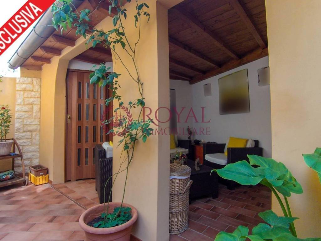 casa indipendente in vendita a Livorno in zona Lungomare