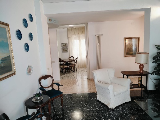appartamento in vendita a Livorno in zona Ospedale