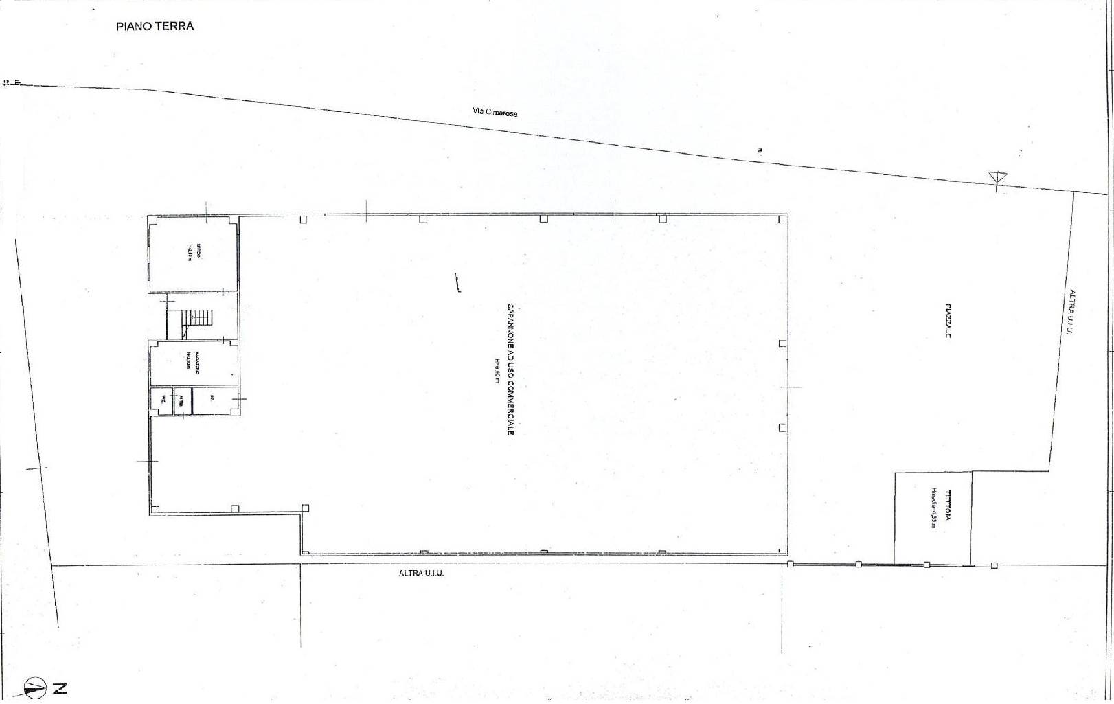 locale commerciale in vendita a Livorno in zona Centro Città
