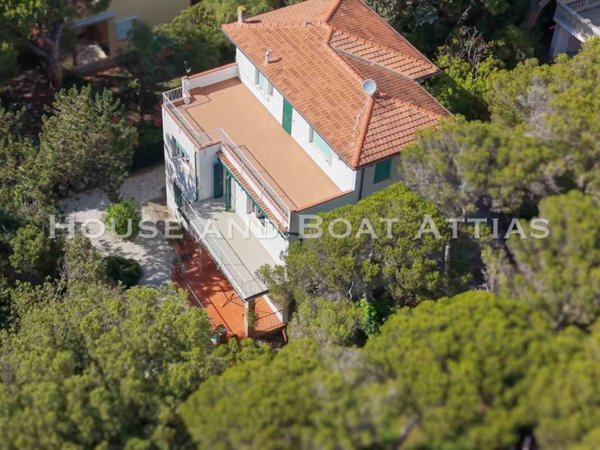 appartamento in vendita a Livorno in zona Quercianella