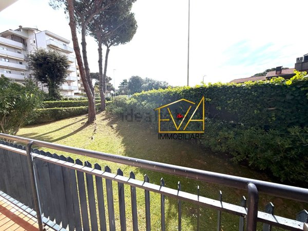 appartamento in vendita a Livorno in zona Ardenza