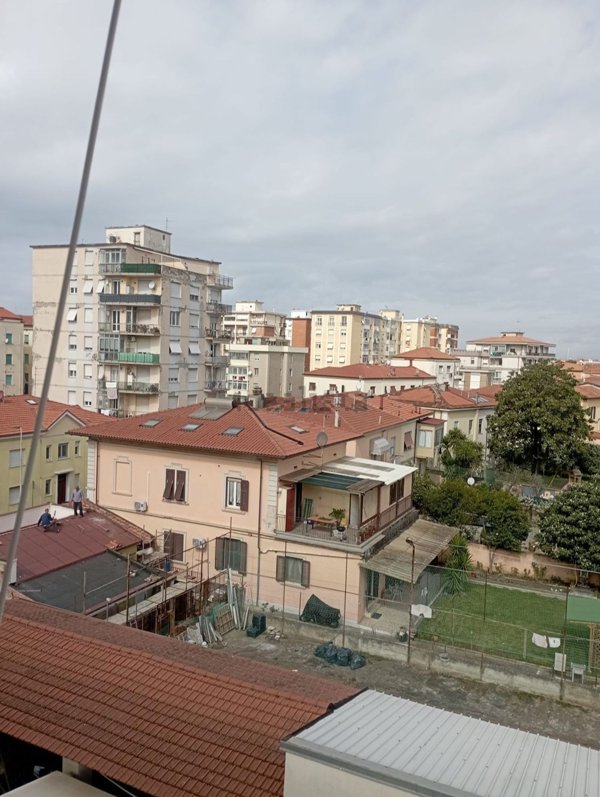 appartamento in vendita a Livorno in zona Stazione