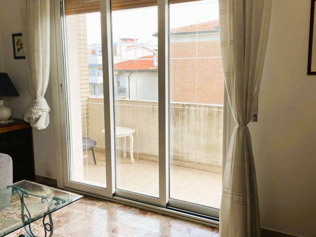 appartamento in vendita a Livorno in zona Ardenza