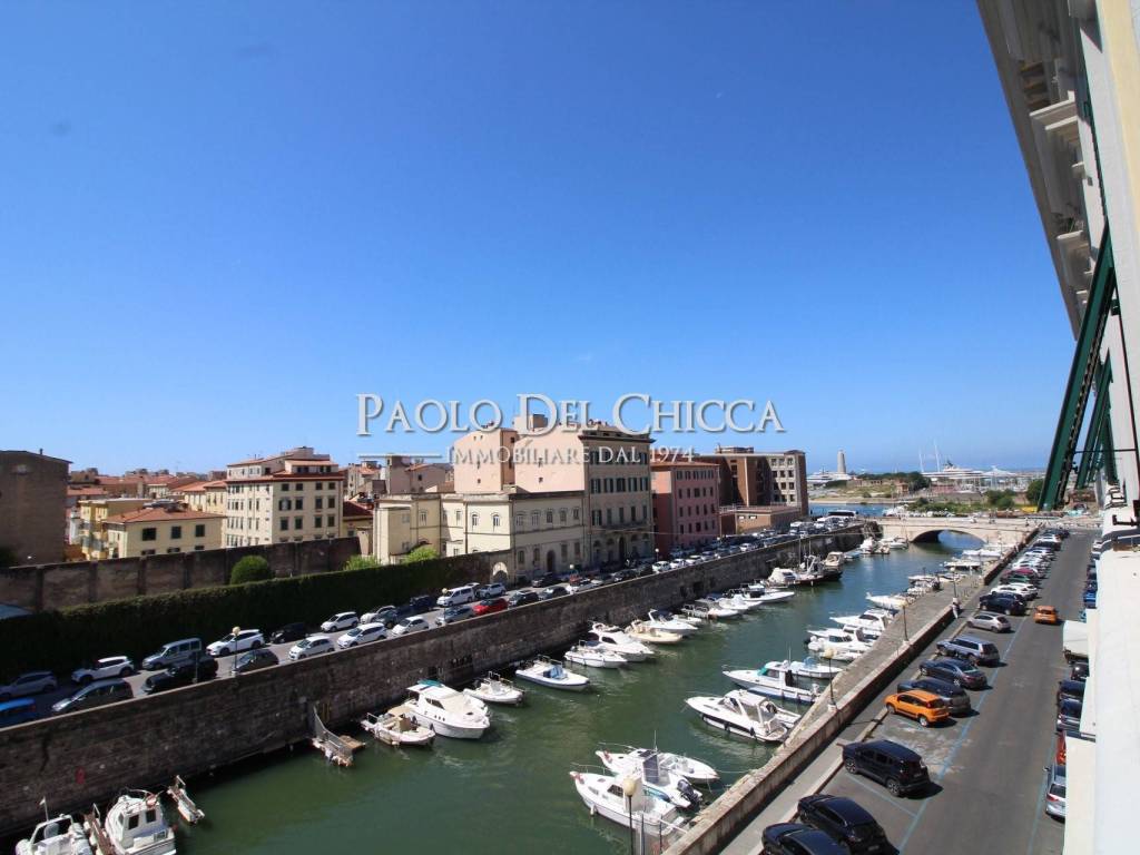 appartamento in vendita a Livorno in zona Centro Città