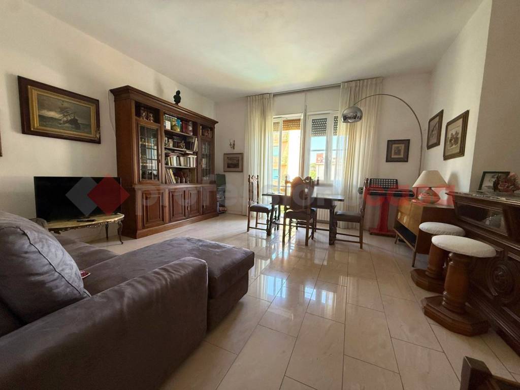 appartamento in vendita a Livorno in zona Ardenza