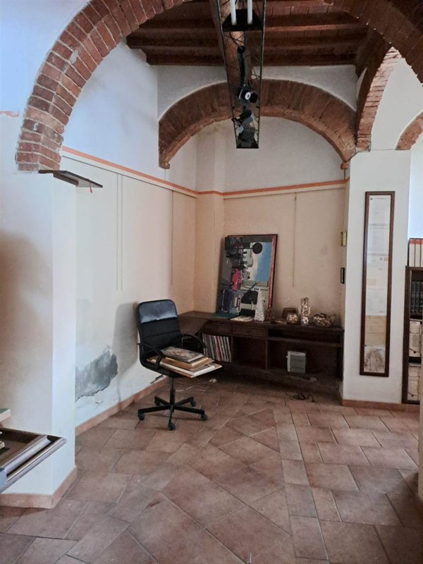 appartamento in vendita a Livorno in zona Ospedale