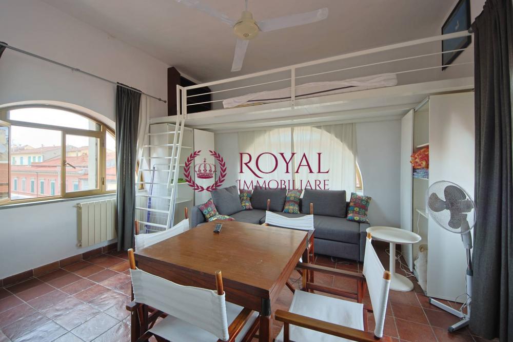 appartamento in vendita a Livorno in zona Centro Città