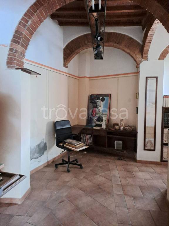 negozio in vendita a Livorno