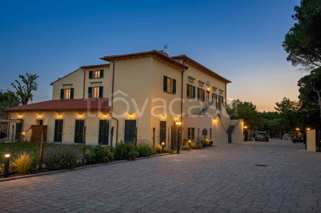 appartamento in vendita a Livorno in zona Padula