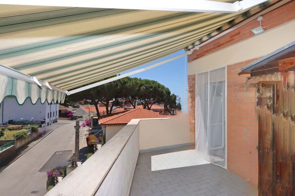 appartamento in vendita a Livorno in zona Antignano