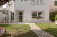 casa indipendente in vendita a Livorno in zona Antignano