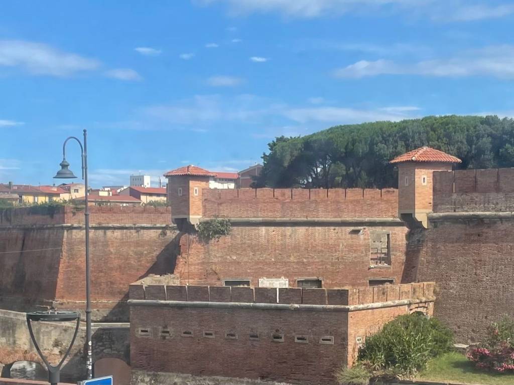 appartamento in vendita a Livorno in zona Centro Città