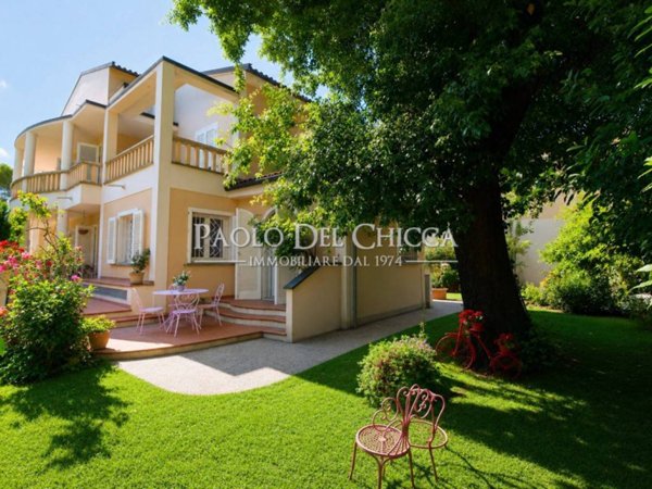 casa indipendente in vendita a Livorno in zona Lungomare