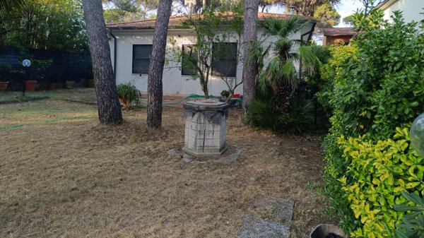 casa indipendente in vendita a Livorno in zona Quercianella