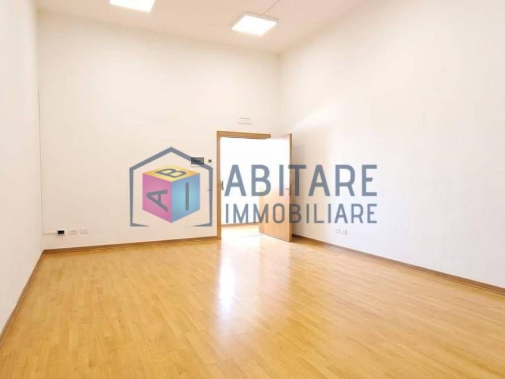 ufficio in vendita a Livorno