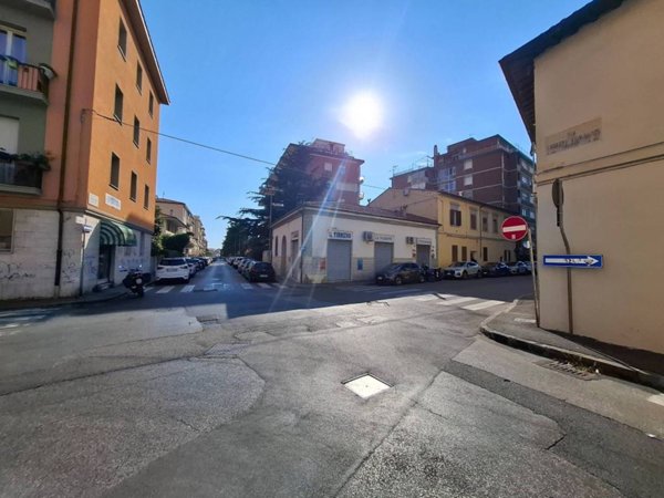 negozio in vendita a Livorno