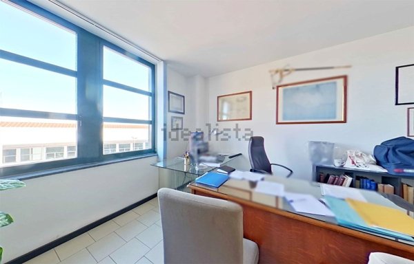 ufficio in vendita a Livorno