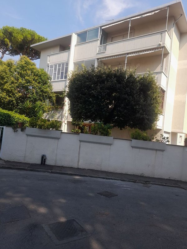 appartamento in vendita a Livorno in zona Ardenza