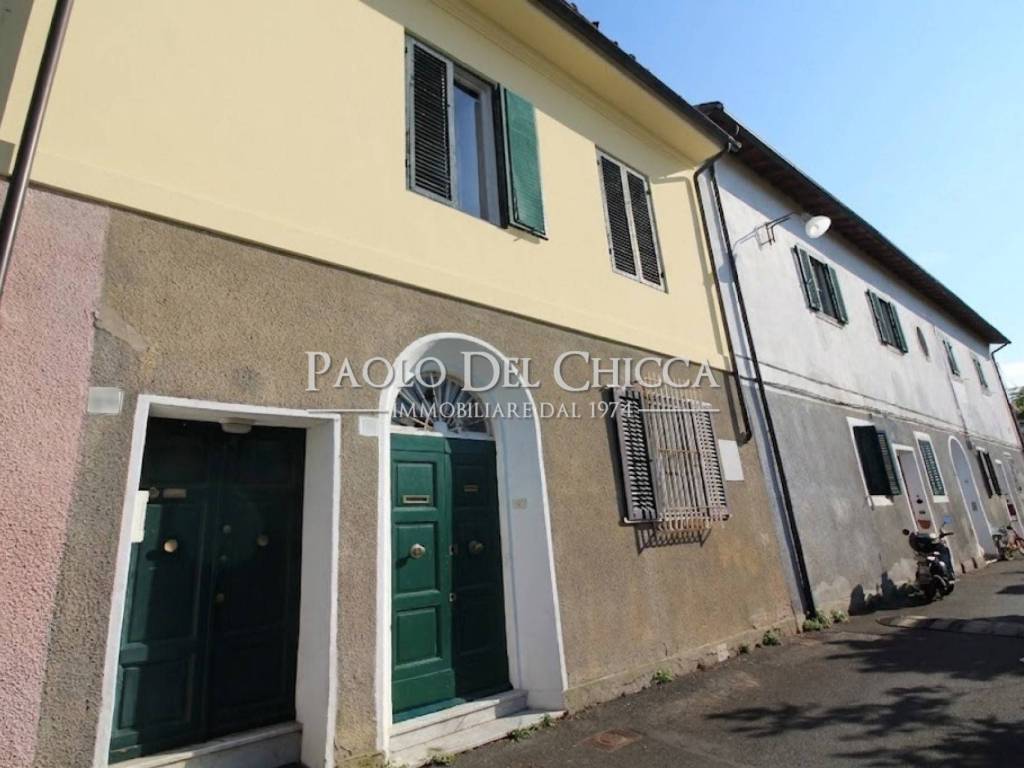 appartamento in vendita a Livorno in zona Lungomare