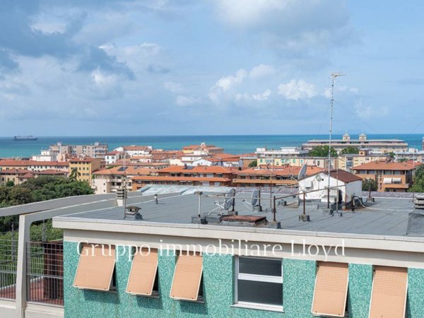 appartamento in vendita a Livorno in zona Lungomare
