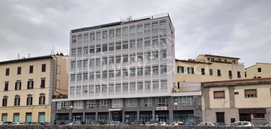 negozio in vendita a Livorno