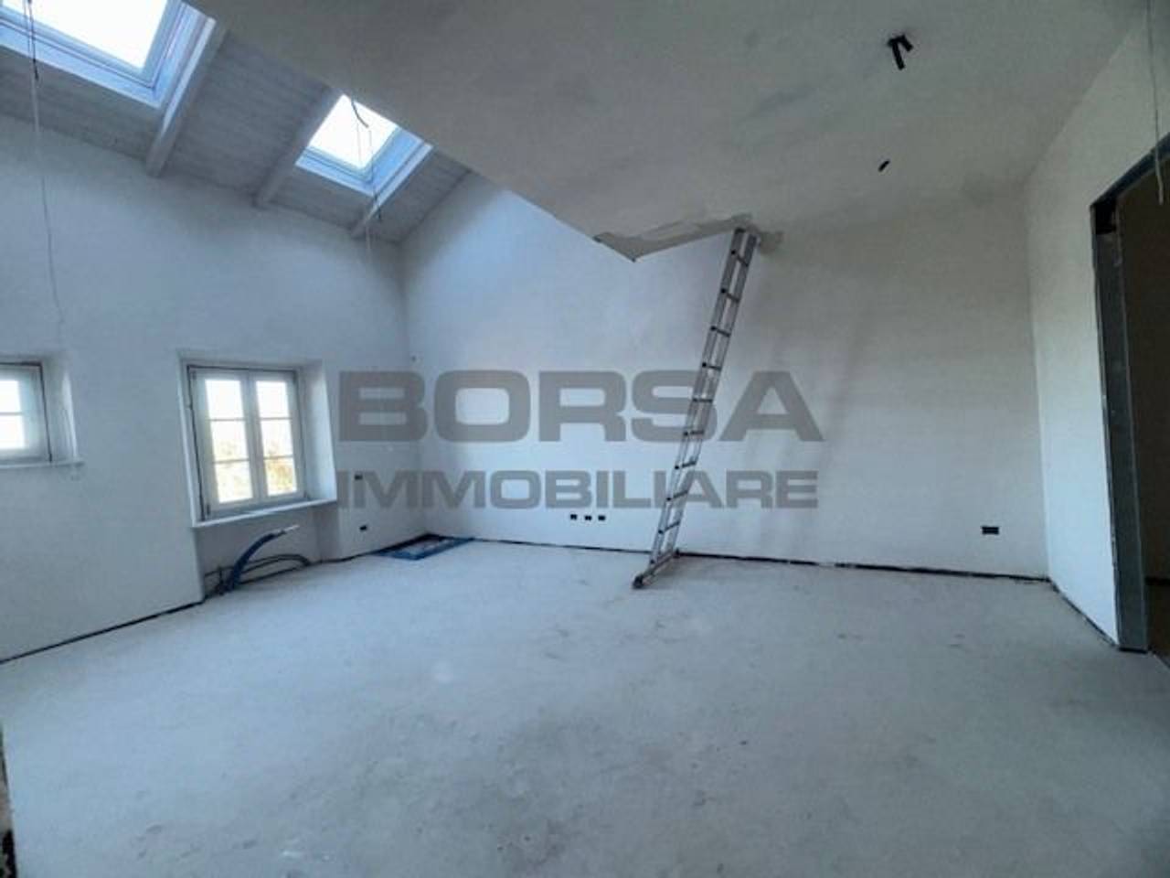 appartamento in vendita a Livorno in zona Fattoria del Pino