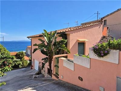 casa indipendente in vendita a Livorno