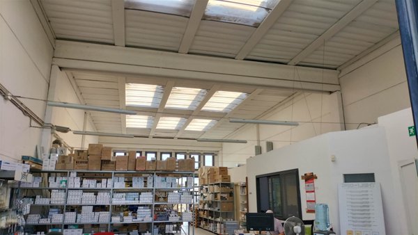 capannone in vendita a Livorno in zona Condotti Vecchi