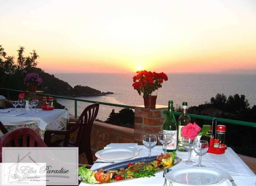 intera palazzina in vendita a Marciana