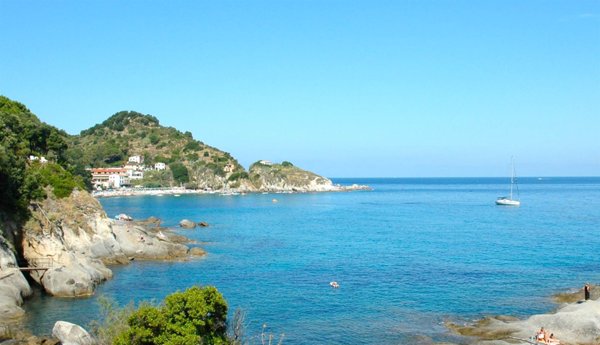 casa indipendente in vendita a Marciana