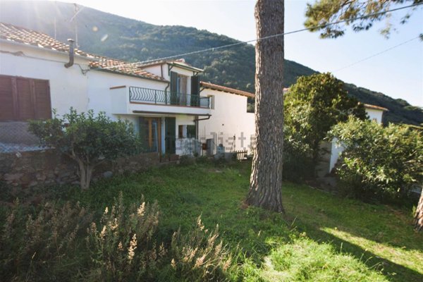 appartamento in vendita a Marciana