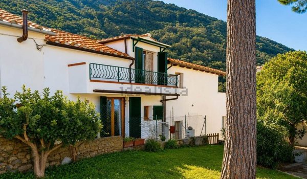 appartamento in vendita a Marciana