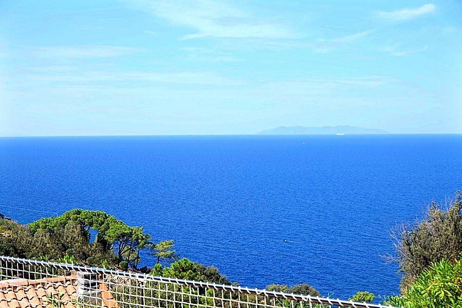casa indipendente in vendita a Marciana