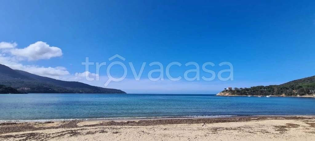 casa indipendente in vendita a Marciana
