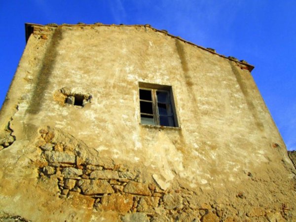 casa indipendente in vendita a Marciana