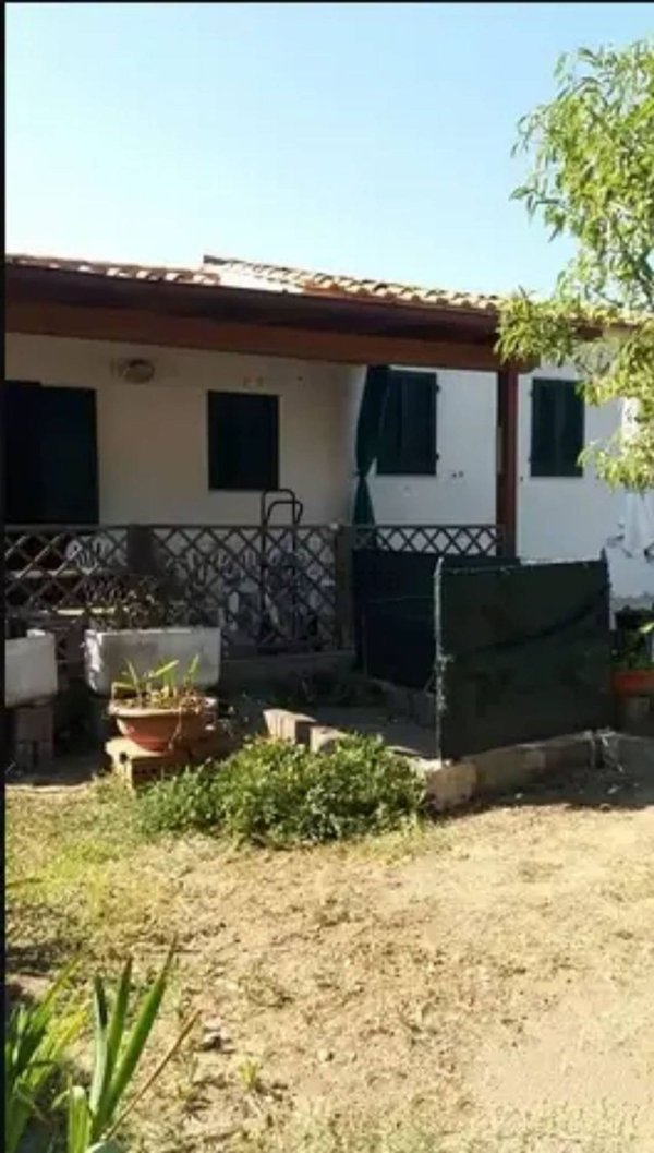 casa indipendente in vendita a Marciana