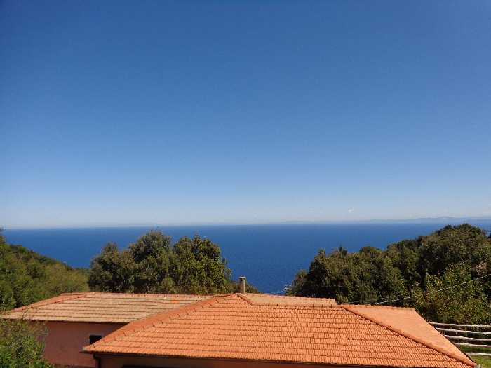 casa indipendente in vendita a Marciana