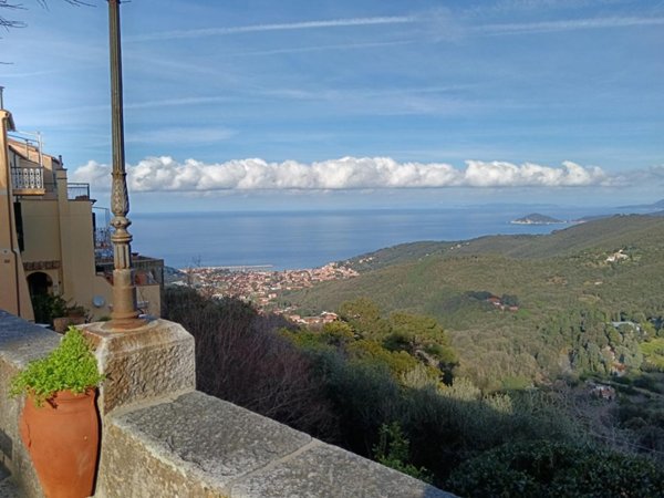 appartamento in vendita a Marciana