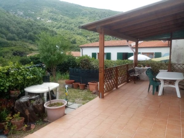 appartamento in vendita a Marciana